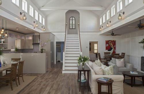 Seaside House | Nobellah's Retreat
