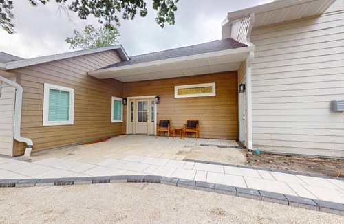 Spirit Lake House | North Bay Horizon House on West Lake