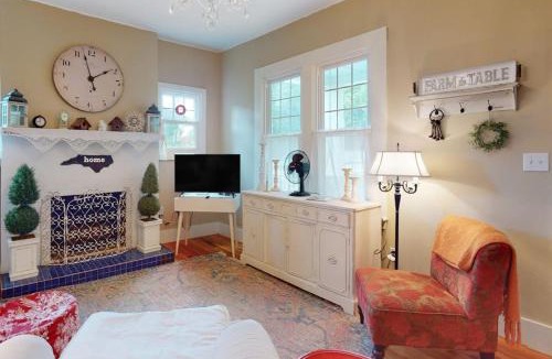 West Side Historic District House | North Whitted Escape