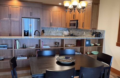 Seaside Condo | Ocean front view in a gated community: Newly updated/added bedroom