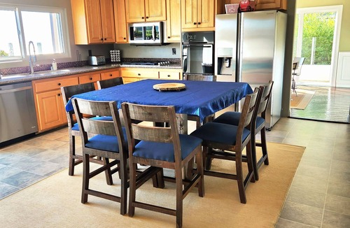 San Juan Capistrano House | Ocean View 4 Bedroom Home with Private, Heated Pool & Jacuzzi with Firepit & BBQ