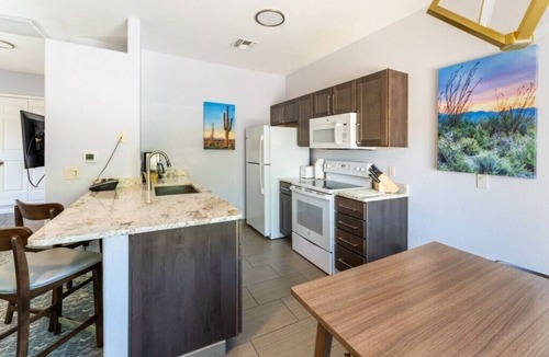 Worldmark Apartment | Oro Valley | Couples Desert Retreat | Pool + Hot Tub
