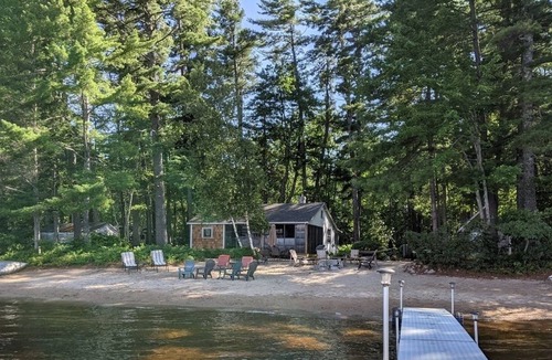 Center Ossipee Cottage | Ossipee Lake-Front Cottage On Beautiful Beach with Mountain Views