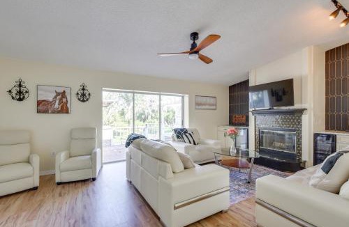 Braden River House | Outdoor Kitchen & Gaming Garage: Bradenton Retreat