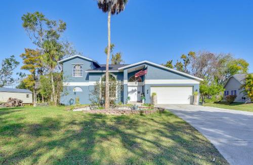 Braden River House | Outdoor Kitchen & Gaming Garage: Bradenton Retreat