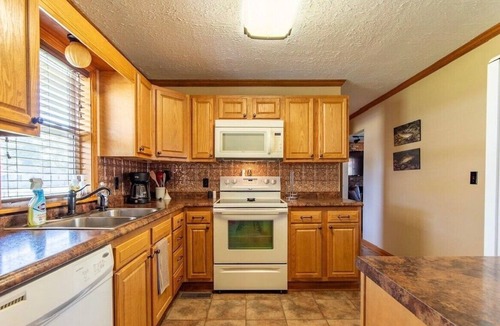 Samburg House | Outdoorsman's Retreat on Reelfoot Lake