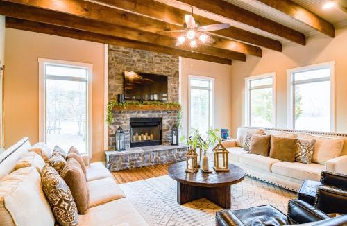 Double Springs Apartment | Paradise Point - 4BR Lakefront Haven Dock, Kayaks, & Cozy Firepit