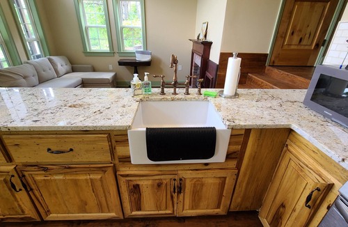 Pine Mountain Valley Cabin | Peaceful Cabin on private pond, close to Callaway.