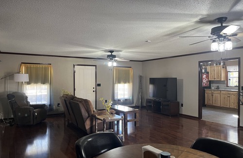 Normandy House | Peaceful Country setting