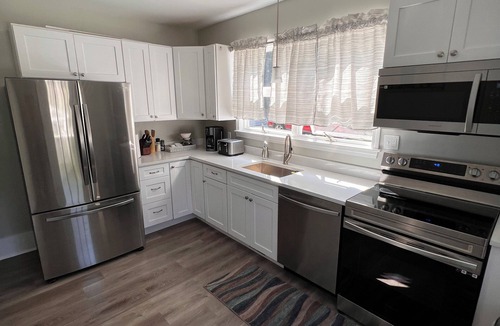 Buzzards Bay House | Peaceful Onset Beach Home. 5 Bedrooms, Wareham MA