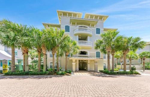 Seacrest Beach Apartment | Penthouse Paradise Condo at Seacrest