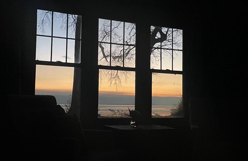 Black Wolf House | Perfect Lake House to gather with Friends and Family. Come make some memories!