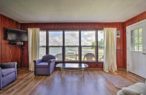 Dent House | Pet-Friendly Beachfront Dent Cabin w/Grill!