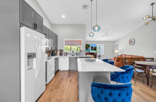Willoughby Acres House | Pet-Friendly Home 4 Miles to Beach & Shops