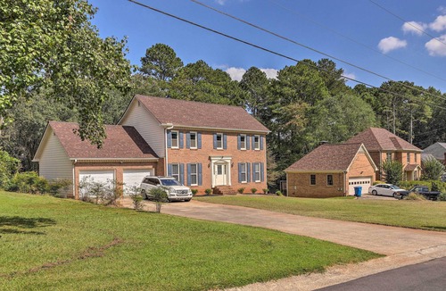 Lawrenceville Cottage | Pet-friendly House w/Deck in Lawrenceville
