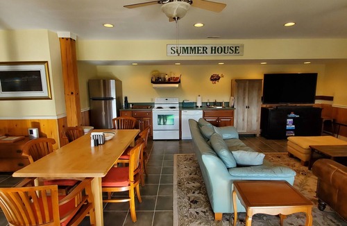 Six Mile House | Pet-Friendly Keowee lakefront luxury home w/dock, 5BR, kayaks, stone fire pit