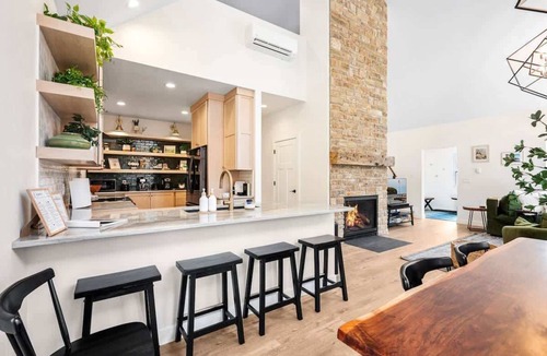 Gills Rock House | Pet-Friendly Modern Retreat · Woods · Ellison Bay