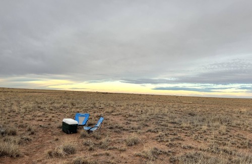 Holbrook RV Rental | Petrified National Forest/Meteor Crater near Holbrook,AZ