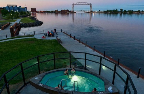 Downtown - Waterfront Hotel | Pier B Resort