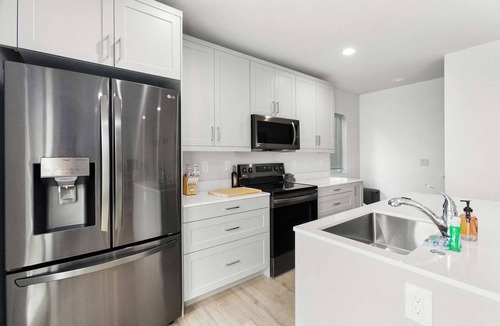 Whittier Heights Apartment | Pingu's sweet suite - Micro Studio - 91Walkscore