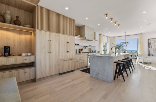 Cataumet House | Pocasset Oceanfront: Beach, Hot Tub & Fire Pit!