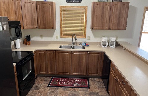 Lead Cabin | Ponderosa Hills Vacation Cabin - Home Base for ALL your Black Hills adventures!