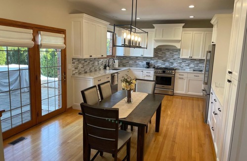Forestview House | Pool Single Family Spacious 4-bedroom house in peaceful Orland Park