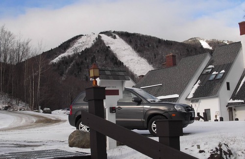 Killington House | Premier ski/in/out Killington/Sunrise townhome 3BDR/Sleep6 spa/gym/holiday rates