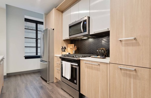 Downtown Chicago Apartment | Prime Loop Apts + Convenience for Groups