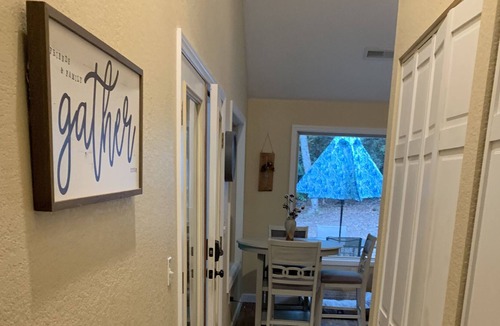 Marble House | Private and Peaceful Mountain Getaway -Creekside, Firepit &Outdoor Life&HotTub