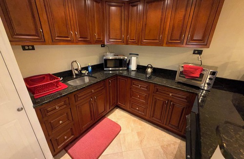 Montgomery Village House | Private Basement Apartment: 30+ Day Stay