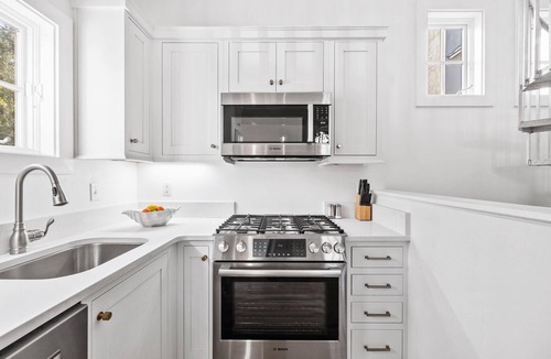 Rosemary Beach House | PRIVATE BEACH/POOL ACCESS-Pristine Condition-Close to Town Center/Beach-2 Bikes