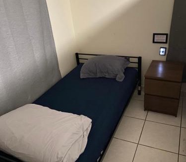 Hialeah Hostel | Private Cubicle - Single Bed - Mixed Shared Dorm - MIAMI AIRPORT