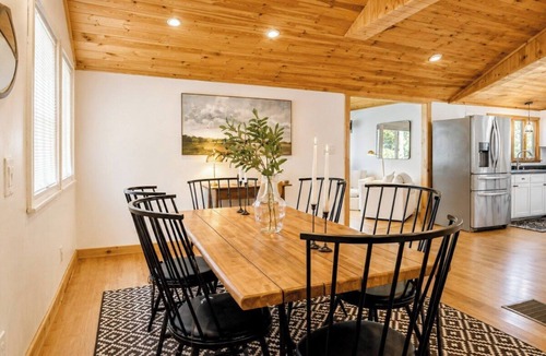 Pulaski House | Private Lake view Cabin with Hot Tub, Fireplaces