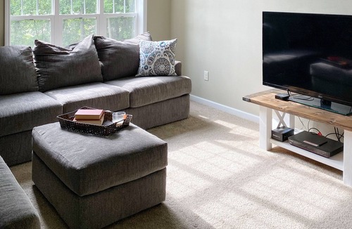 Appleton House | Private Pet-friendly Home Close To The Green Bay Packers and Other Entertainment