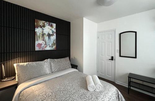 York House | Private Room with Shared Bathroom in West-Toronto