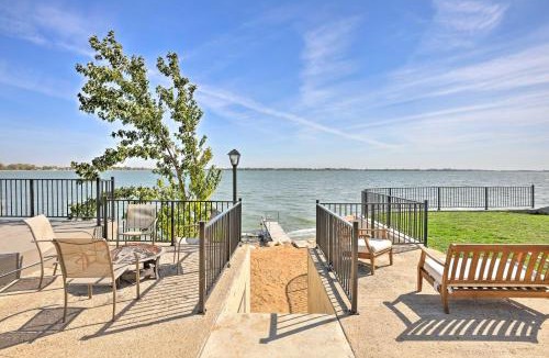 Hamlin County House | Private Sauna, Hot Tub, Beach – Lake Poinsett