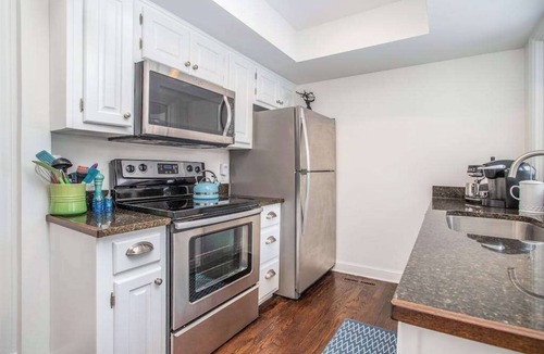 Benton Harbor House | Professionally designed home on golf course w/golf course view, gas grill, patio