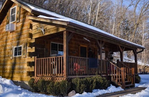 Dakota Cabin | Quaint, quite, affordable cute cabin snuggled in a beautiful valley!