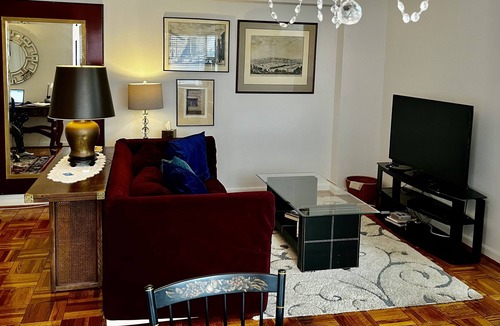 Foggy Bottom Apartment | Quiet, Bright, Newly Renovated One Bedroom Apt. In Foggy Bottom