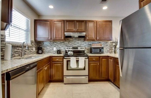 McNeil Condo | Quiet & Spacious 3BR Austin Retreat with Patio, Workspace+ Hotel-Style Amenities