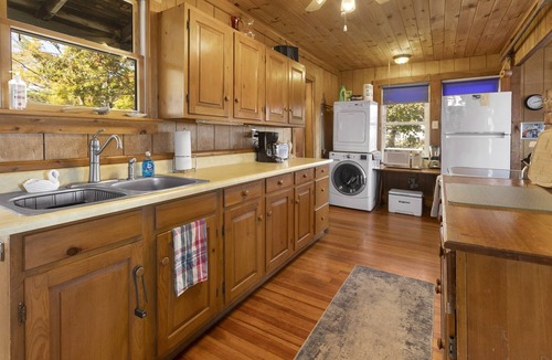 Cape Neddick Cottage | Quintessential Oceanfront Cottage