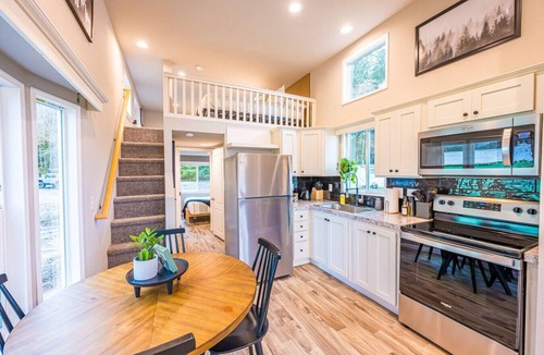 Forks House | Rainforest Tiny Home Retreat: Rustic Modern