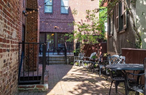 Historic District Hotel | Real Maryland Unit | 0.3 Mi to Banneker-Douglass Museum | Steps to State Capitol