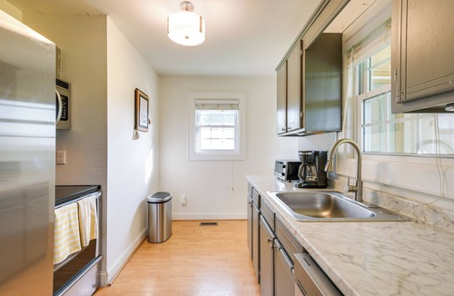 Mill Spring House | Relax Fireside! Home < 1 Mi to Tryon International