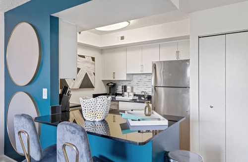 Aurora Highlands Apartment | Relaxing - Apartment - Near Pentagon City