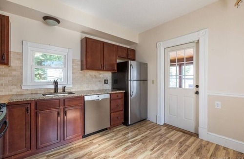 Windsor Locks House | Remodeled 4 Bed Colonial *5-Minute Drive to BDL*