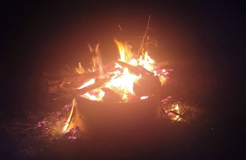 Kent RV Rental | Rest Relax and Recharge at a peaceful campsite in a country getaway.