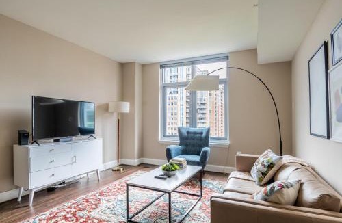 Reston Apartment | Reston 2br w laundry walk to restaurants mall WDC-831