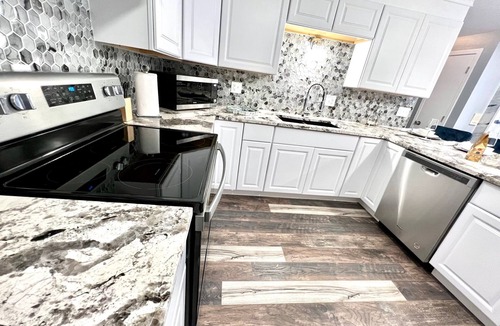 Appleton Apartment | Ritchie’s Residence of Kensington: Cinderella Suites